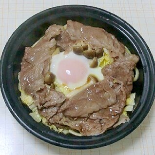 タジン鍋で、すき焼き風・焼きうどん